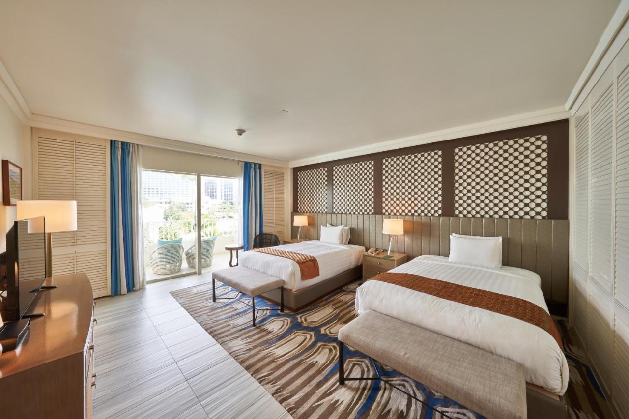 Lotte Hotel Guam Tumon Exterior foto
